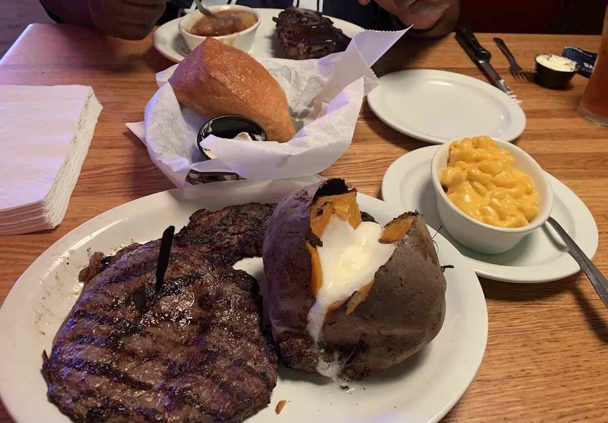 Logan's Roadhouse