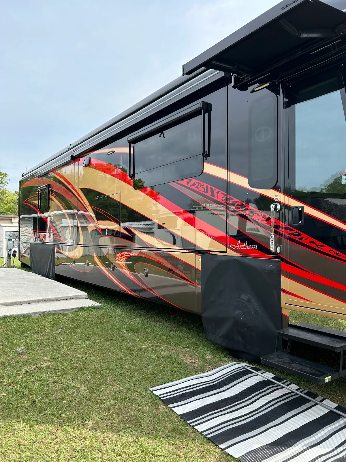 Stone Vos RV Awnings