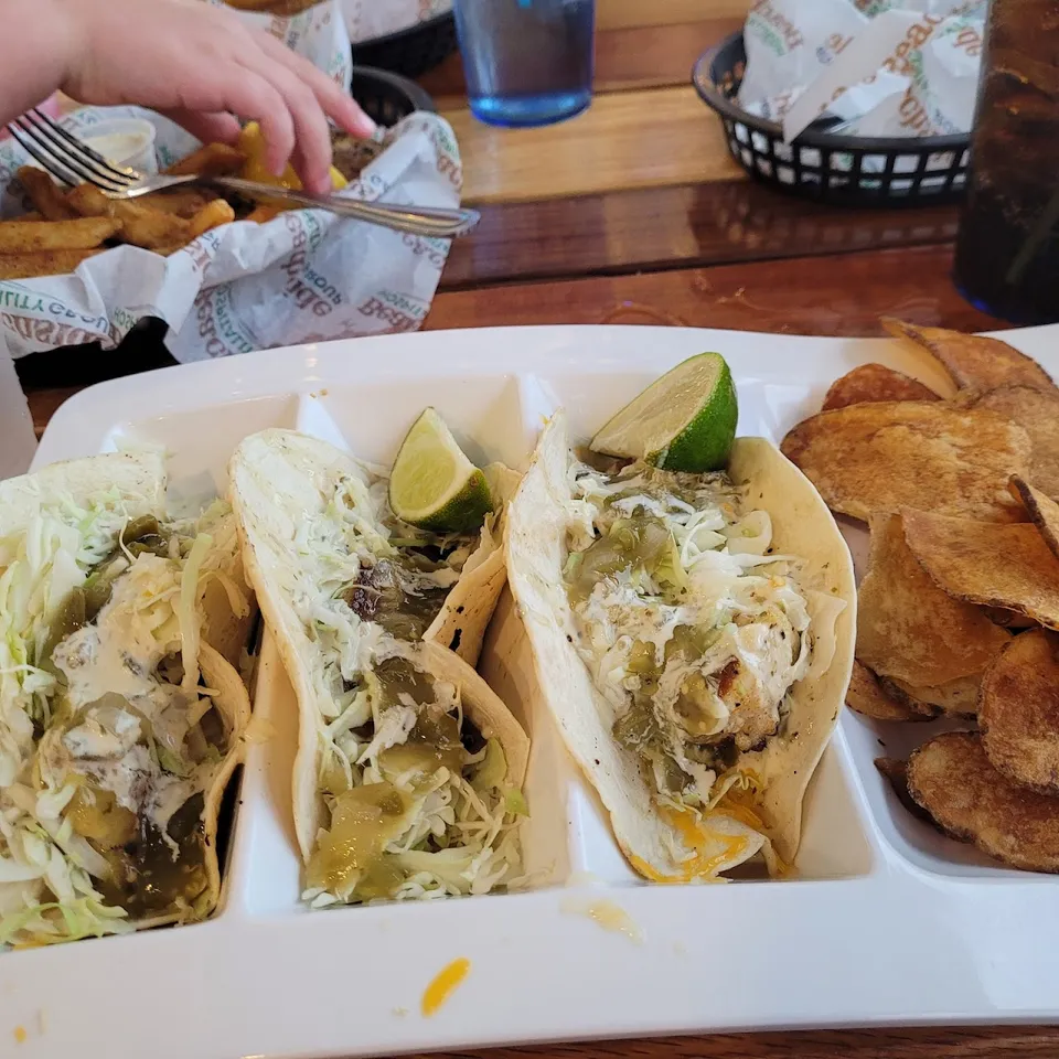 Crabby's Bar & Grill - NSB