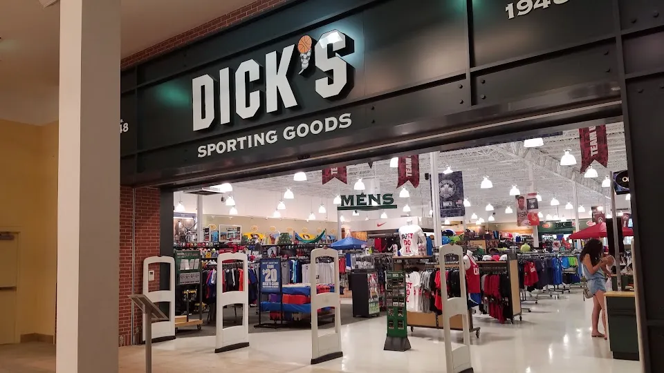DICK'S Sporting Goods