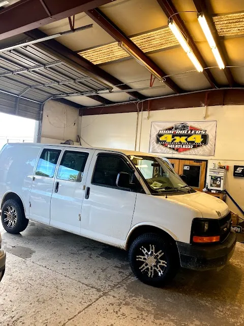 High-Rollers Four Wheel Drive