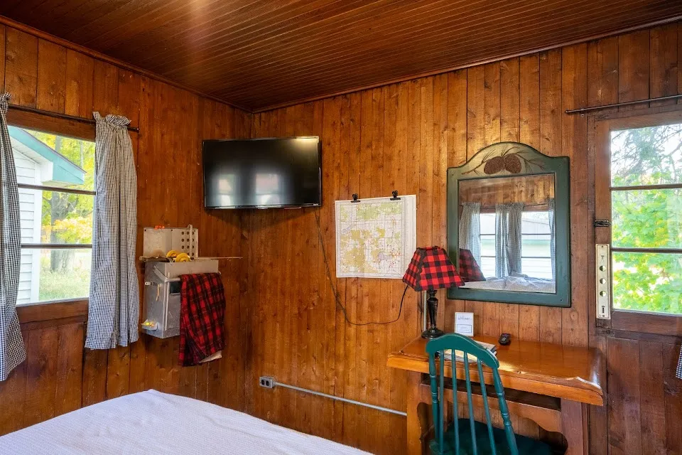 Mackinaw Timbers Cabins