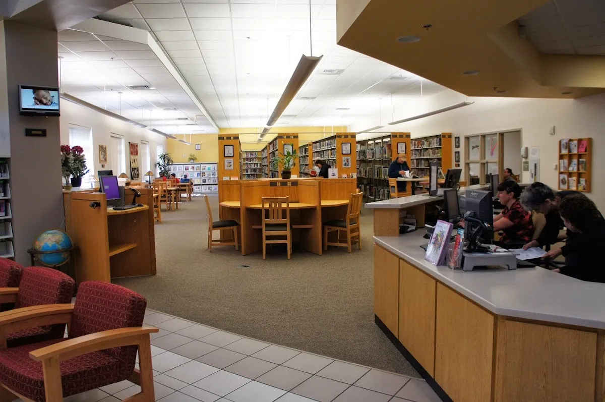 Spring Hill Branch Library