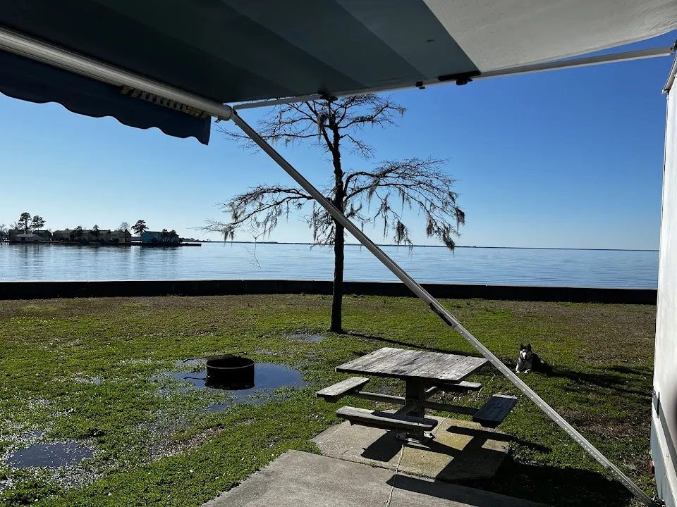 US Navy Recreation Center