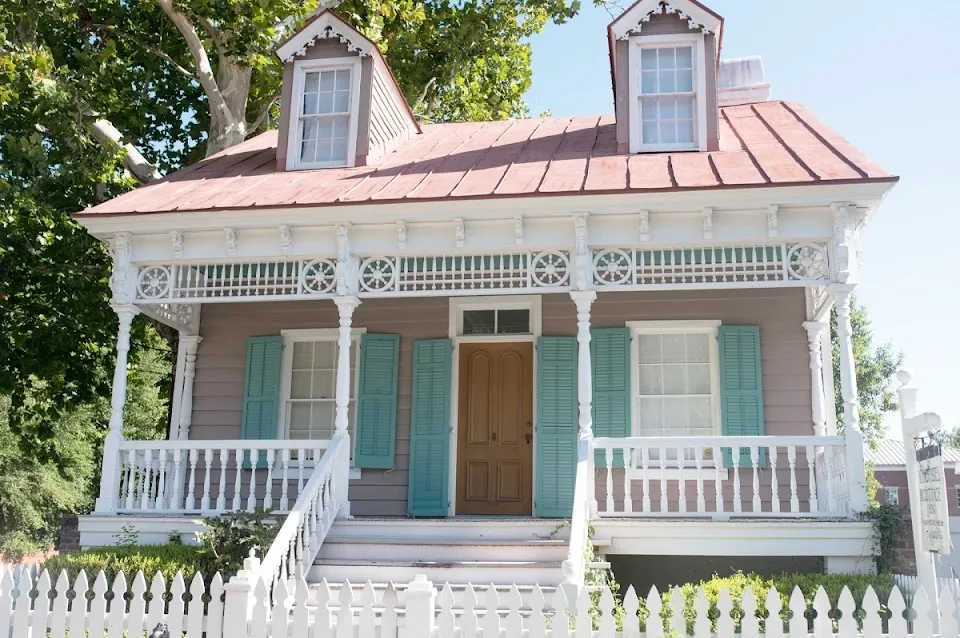 The King Tisdell Cottage