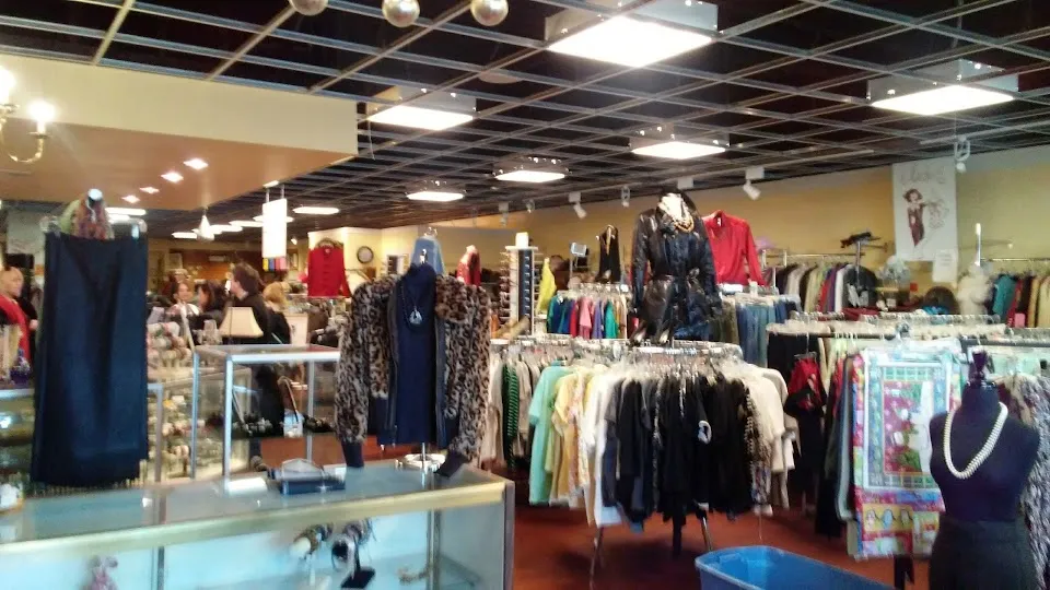 Bloomingdeals! Resale