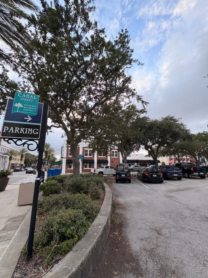 Sams Avenue Parking Lot