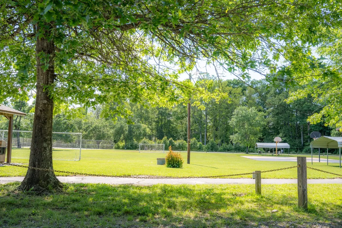 Stoneville Memorial Park