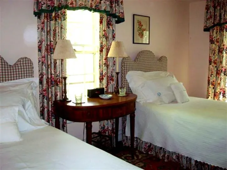 Edgefield B&B