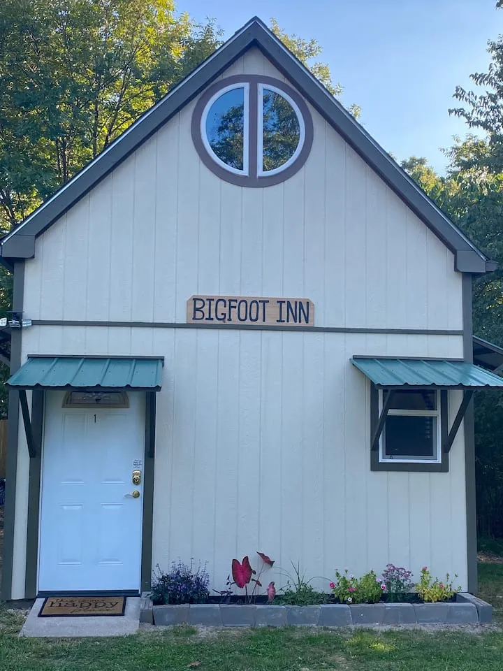 Bigfoot Inn (4 guests)