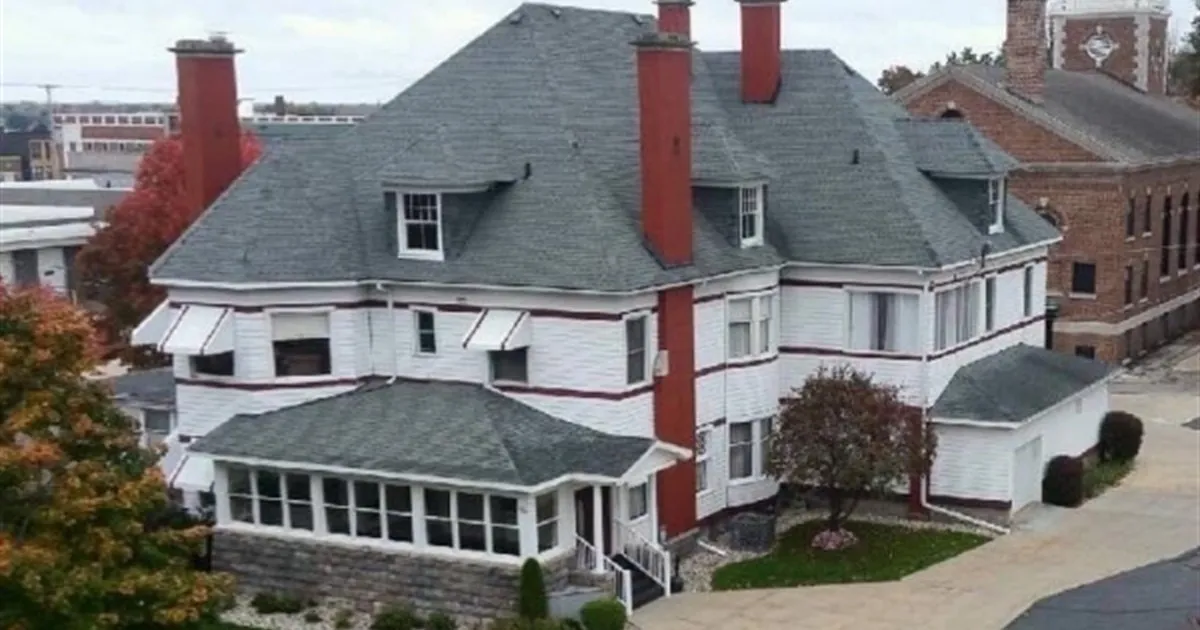 William W. Mitchell Home