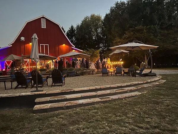 Tiger Mountain Vineyards & Red Barn Cafe