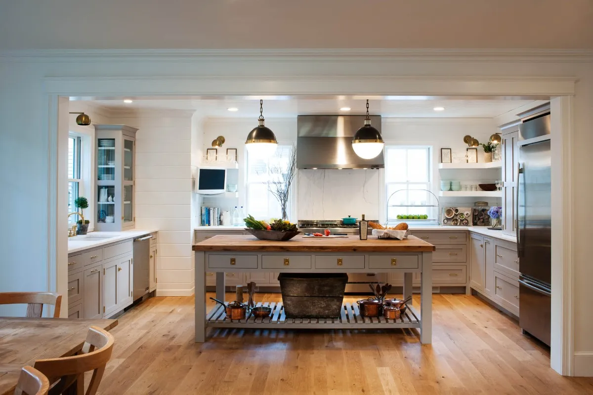 Crown Point Cabinetry