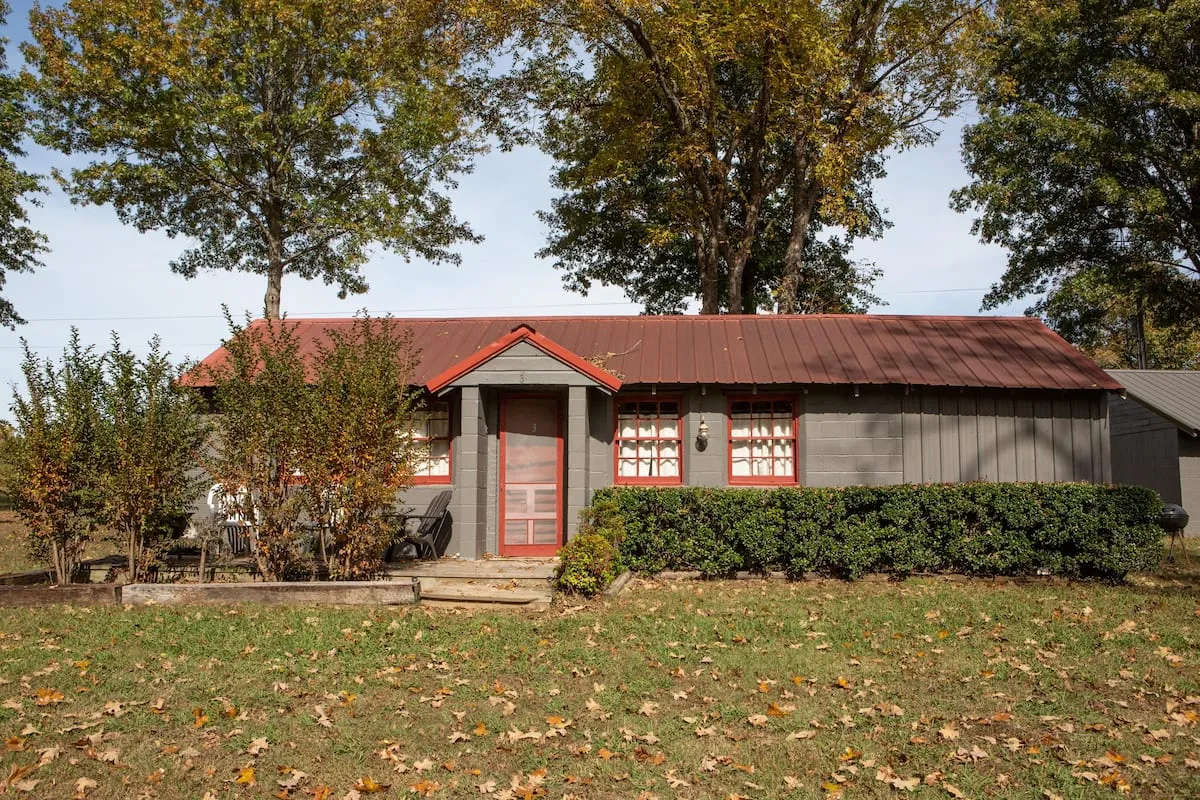 Cabin #3 Town Branch (4 guests)