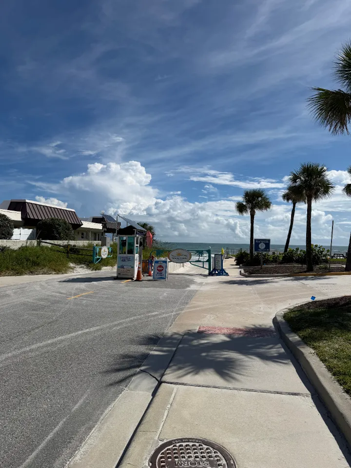 27th Avenue Beach Access