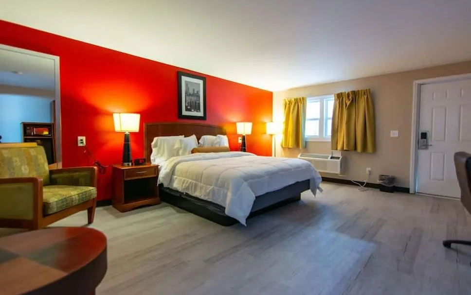 Eden Inn