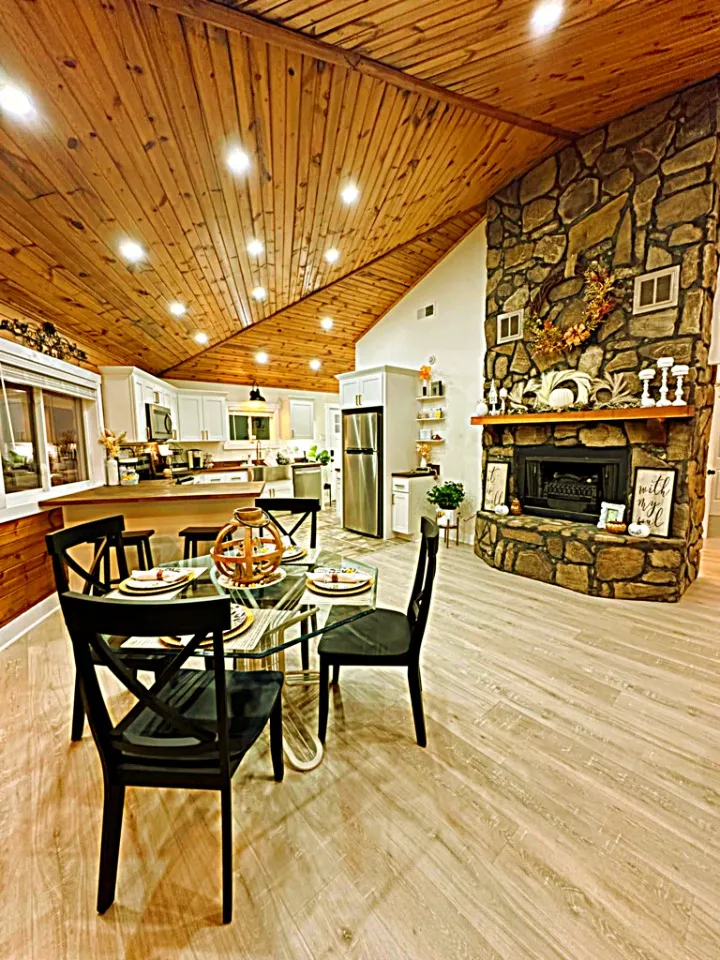 Villas At The Colony