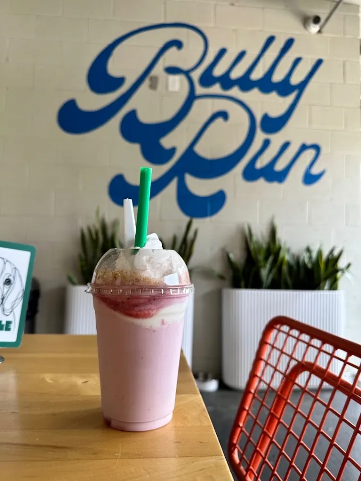 BULLY RUN Smash Burgers and Milk Shakes