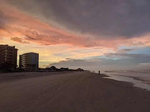 Holiday Cove North