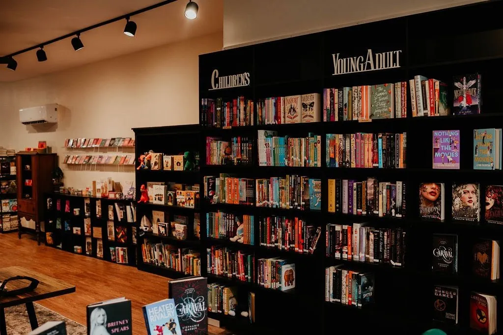 Ink and Ivy Bookshop