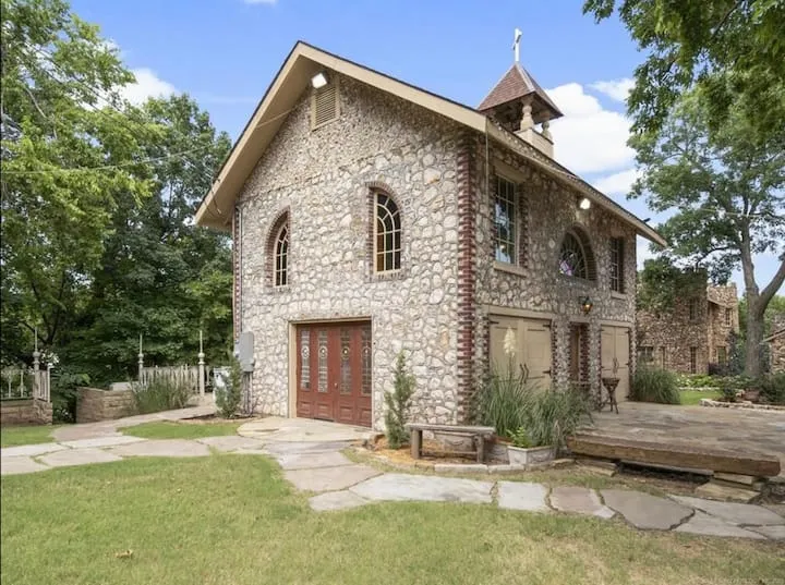 The Franklin Castle