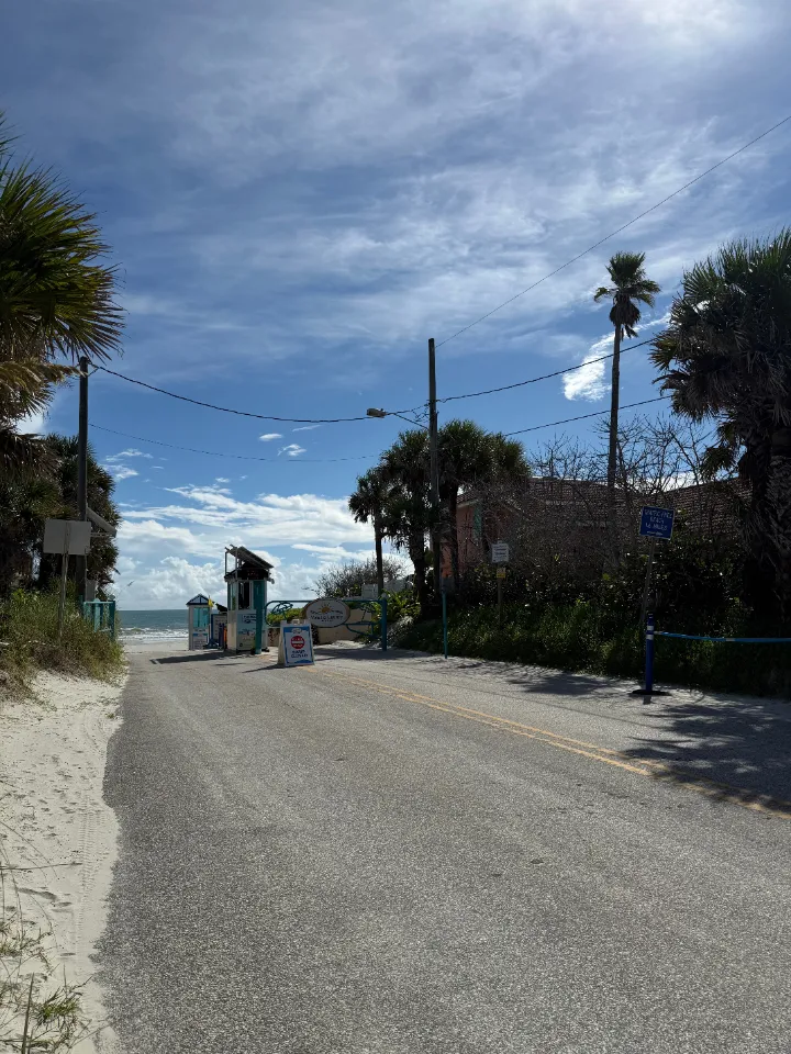 3rd Avenue Beach Access