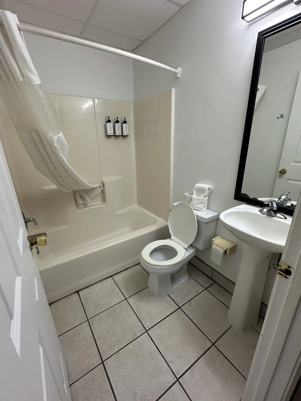 Security Inn & Suites