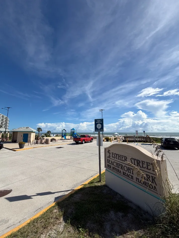 Esther Street Beachfront Park