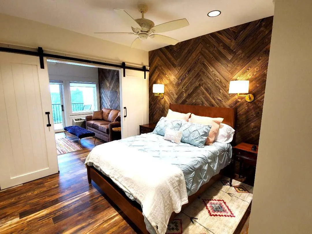 Big Creek Lodge Room 3