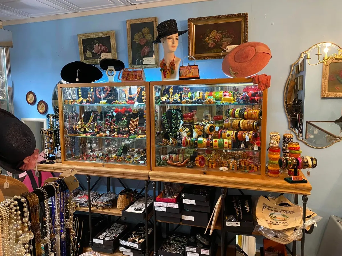 Easy Street Home Decor